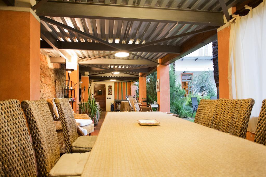 Lori'S Inn Mondovi Exterior photo